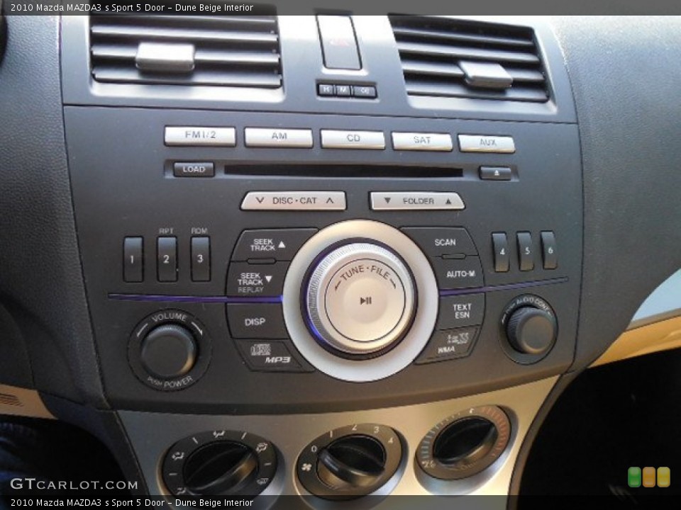 Dune Beige Interior Controls for the 2010 Mazda MAZDA3 s Sport 5 Door #101237749