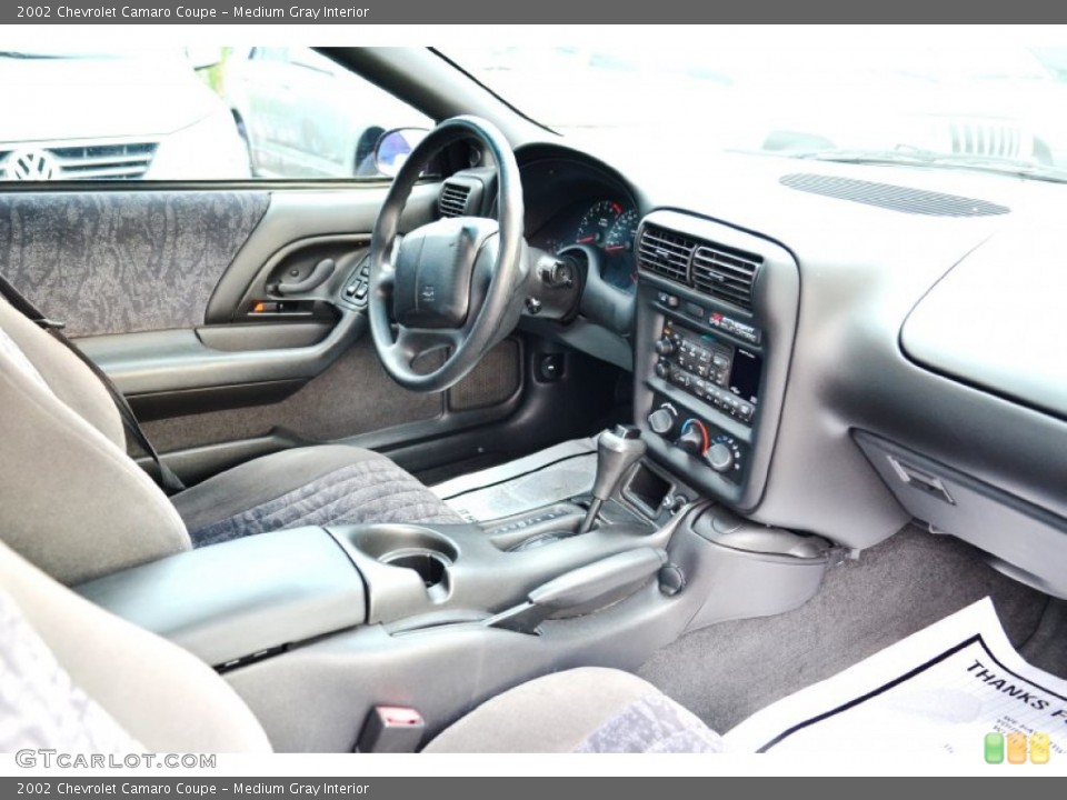 Medium Gray Interior Dashboard for the 2002 Chevrolet Camaro Coupe #101266986