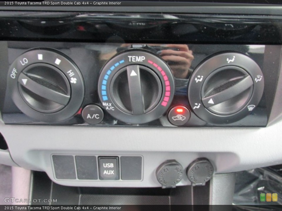 Graphite Interior Controls for the 2015 Toyota Tacoma TRD Sport Double Cab 4x4 #101284723