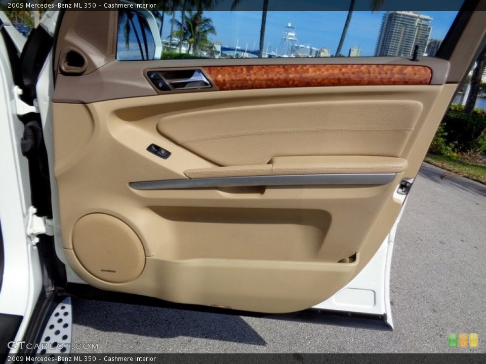 Cashmere Interior Door Panel for the 2009 Mercedes-Benz ML 350 #101285851