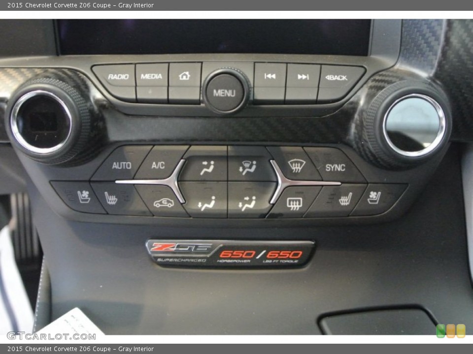 Gray Interior Controls for the 2015 Chevrolet Corvette Z06 Coupe #101298128