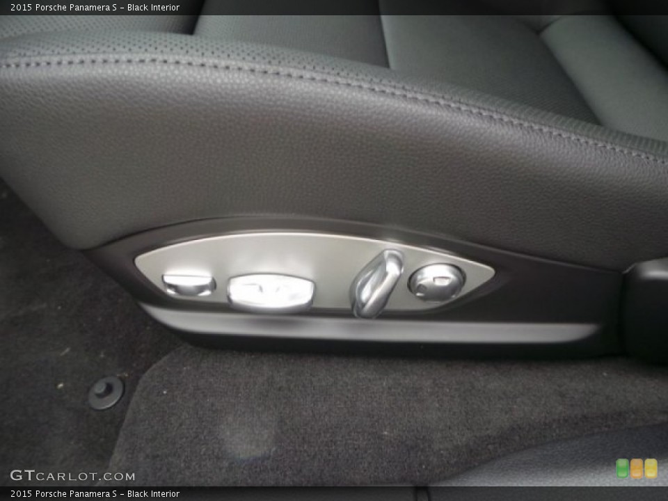 Black Interior Controls for the 2015 Porsche Panamera S #101351274