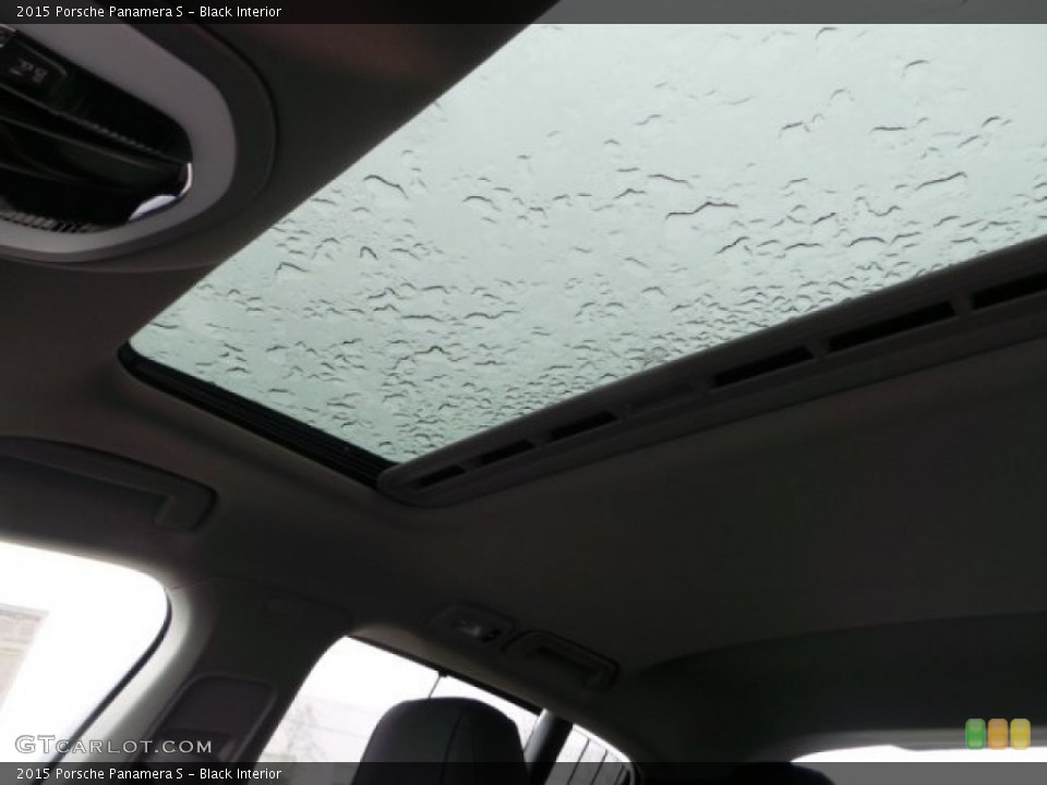 Black Interior Sunroof for the 2015 Porsche Panamera S #101351358