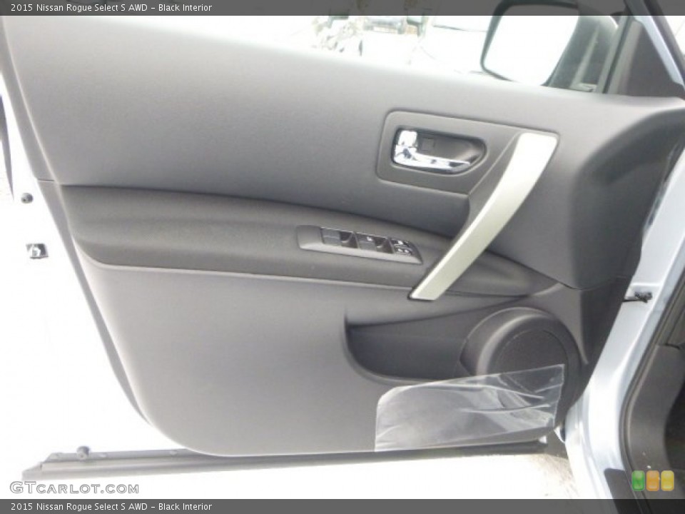 Black Interior Door Panel for the 2015 Nissan Rogue Select S AWD #101362821