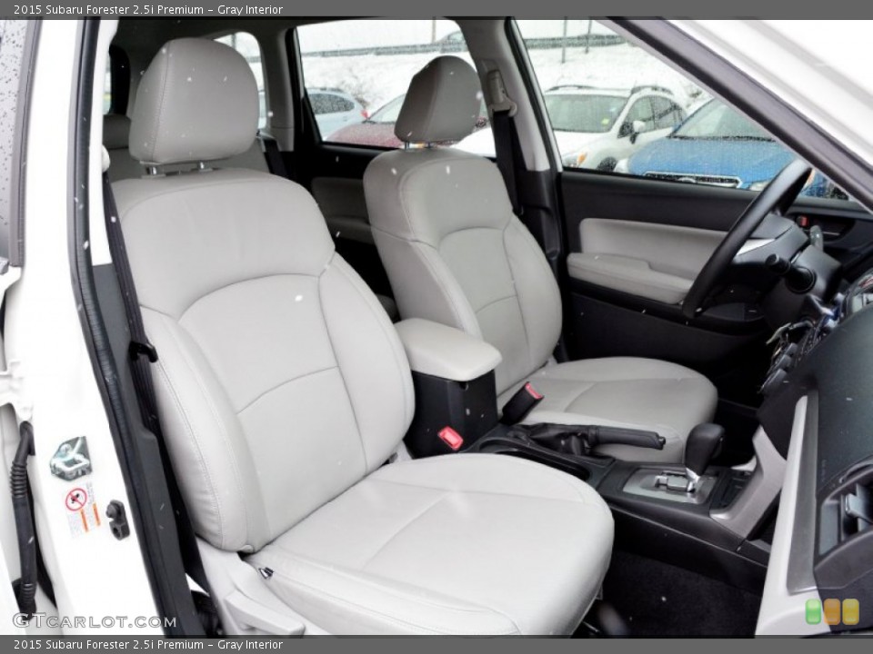 Gray Interior Photo for the 2015 Subaru Forester 2.5i Premium #101381595