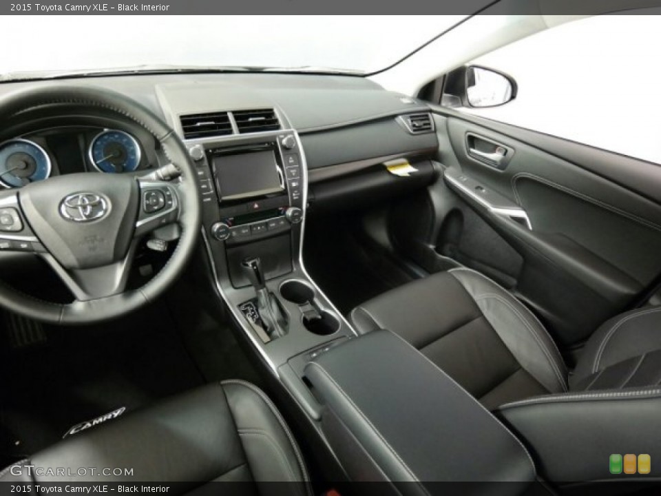 Black Interior Photo for the 2015 Toyota Camry XLE #101384079