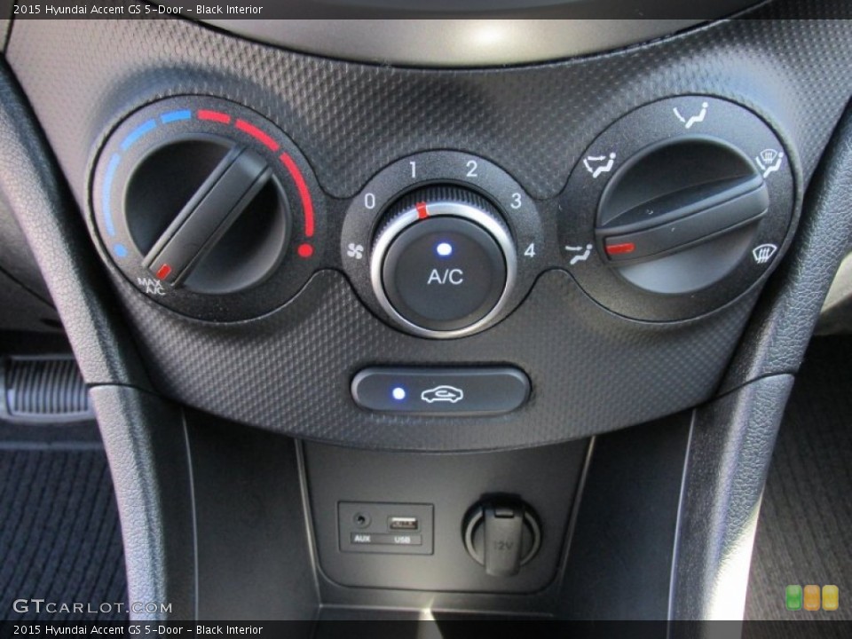 Black Interior Controls for the 2015 Hyundai Accent GS 5-Door #101395974