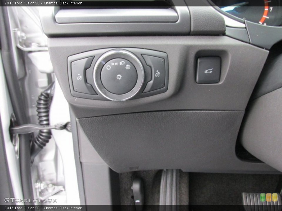 Charcoal Black Interior Controls for the 2015 Ford Fusion SE #101402448