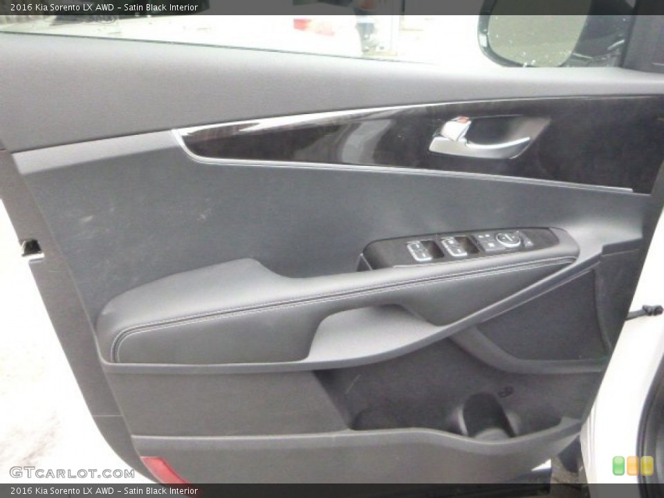 Satin Black Interior Door Panel for the 2016 Kia Sorento LX AWD #101414377