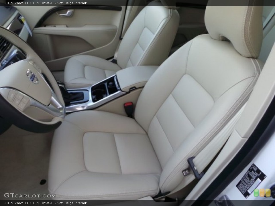 Soft Beige Interior Front Seat for the 2015 Volvo XC70 T5 Drive-E #101484492