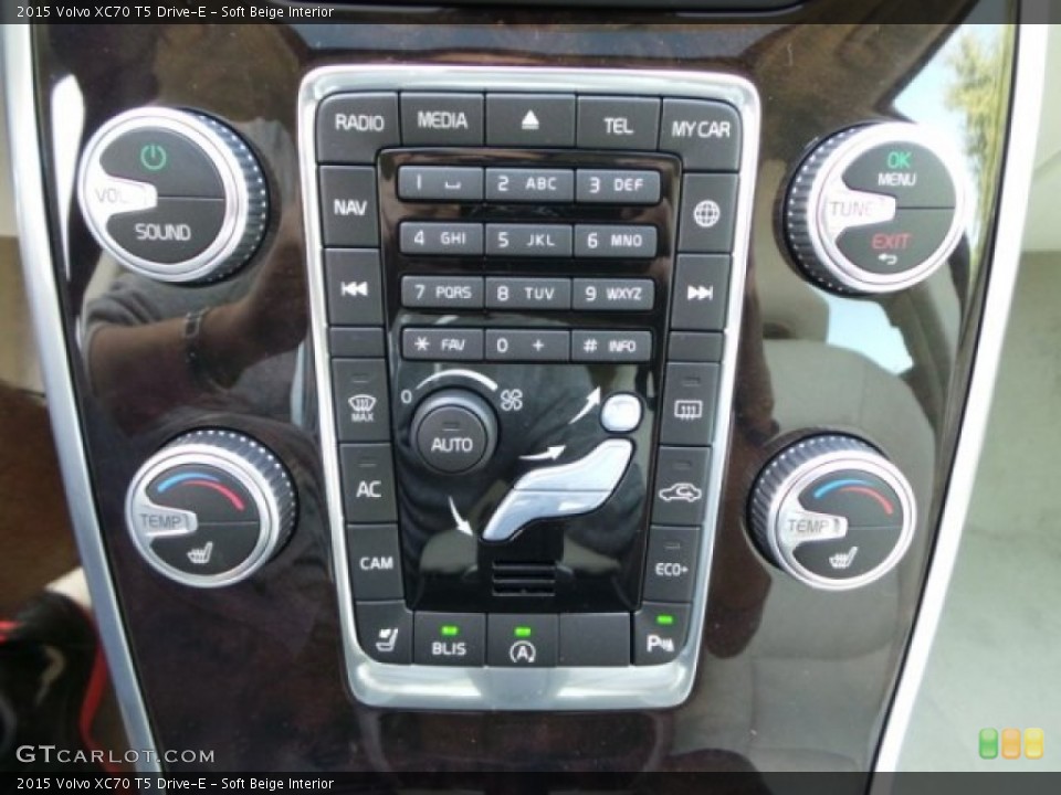 Soft Beige Interior Controls for the 2015 Volvo XC70 T5 Drive-E #101484630