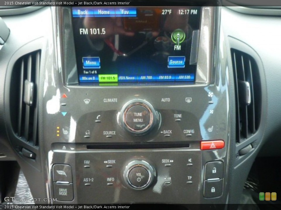 Jet Black/Dark Accents Interior Controls for the 2015 Chevrolet Volt  #101533453