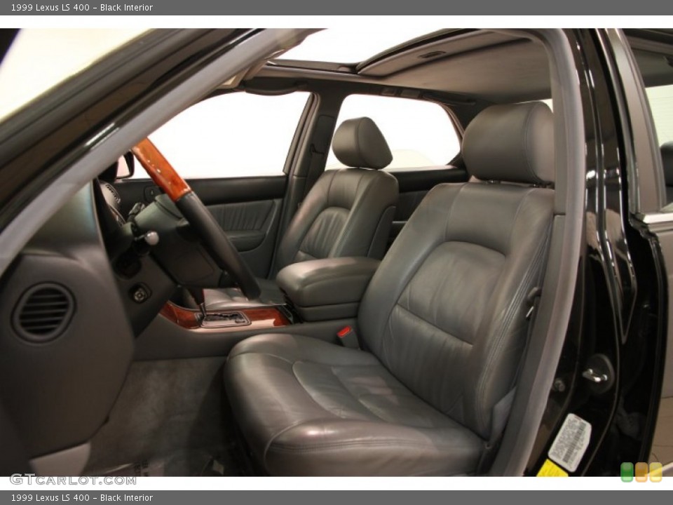 Black Interior Photo for the 1999 Lexus LS 400 #101541229