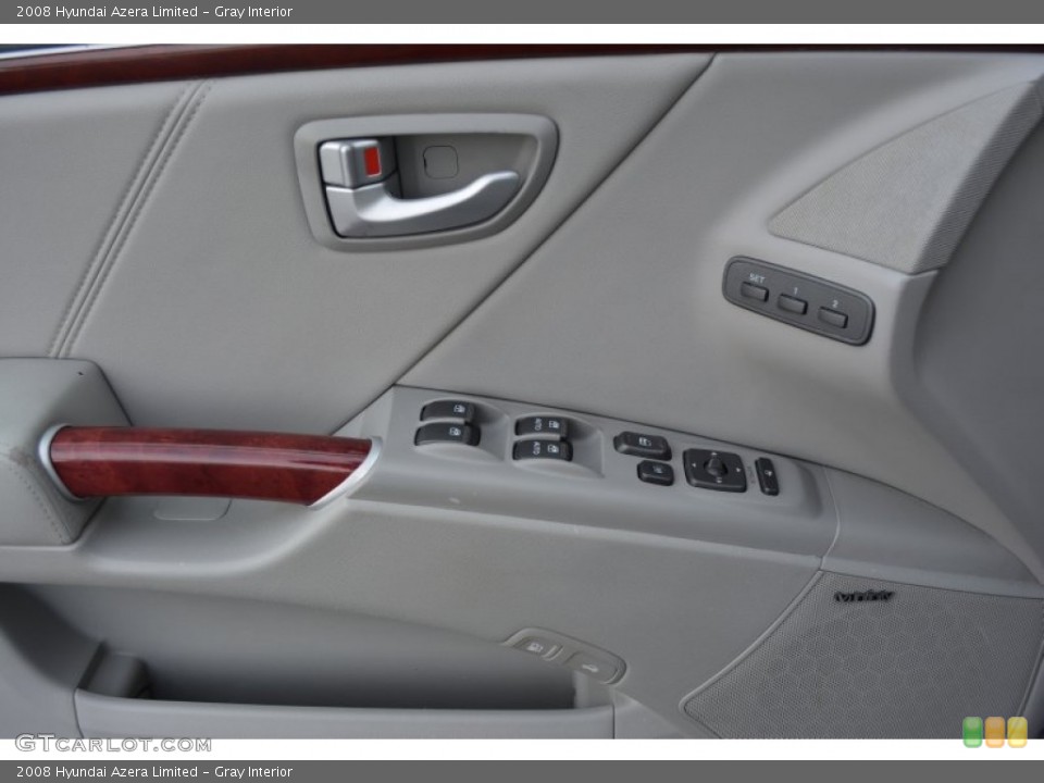 Gray Interior Door Panel for the 2008 Hyundai Azera Limited #101541718