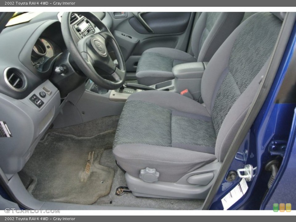 Gray Interior Photo for the 2002 Toyota RAV4 4WD #101568014