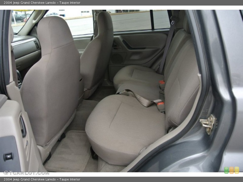 Taupe Interior Rear Seat for the 2004 Jeep Grand Cherokee Laredo #101575904