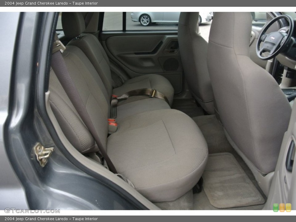 Taupe Interior Rear Seat for the 2004 Jeep Grand Cherokee Laredo #101575961