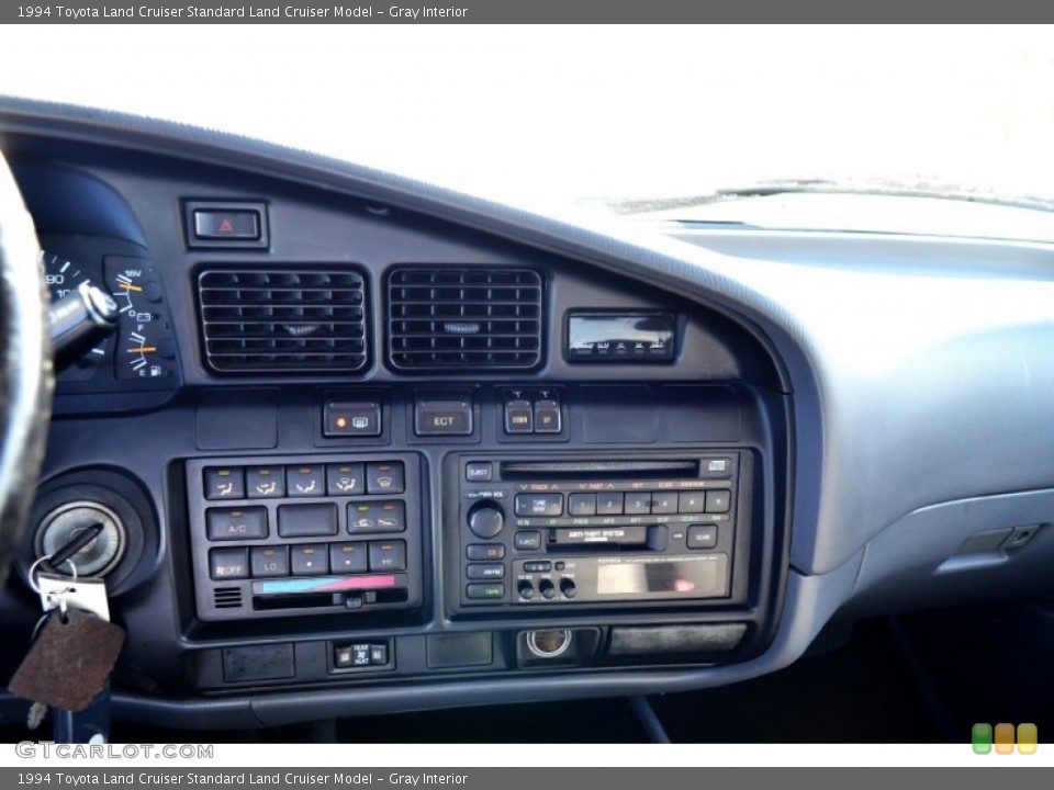 Gray Interior Controls for the 1994 Toyota Land Cruiser  #101585456