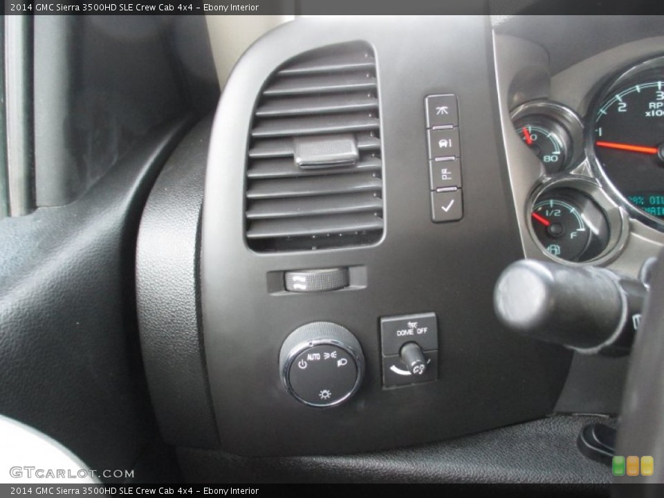 Ebony Interior Controls for the 2014 GMC Sierra 3500HD SLE Crew Cab 4x4 #101598038