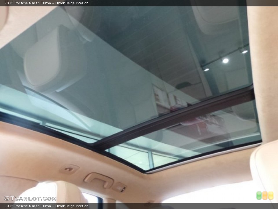Luxor Beige Interior Sunroof for the 2015 Porsche Macan Turbo #101658680