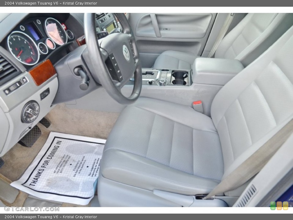 Kristal Gray Interior Photo for the 2004 Volkswagen Touareg V6 #101725064