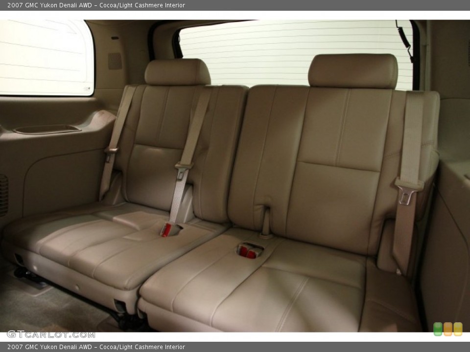 Cocoa/Light Cashmere Interior Rear Seat for the 2007 GMC Yukon Denali AWD #101770195