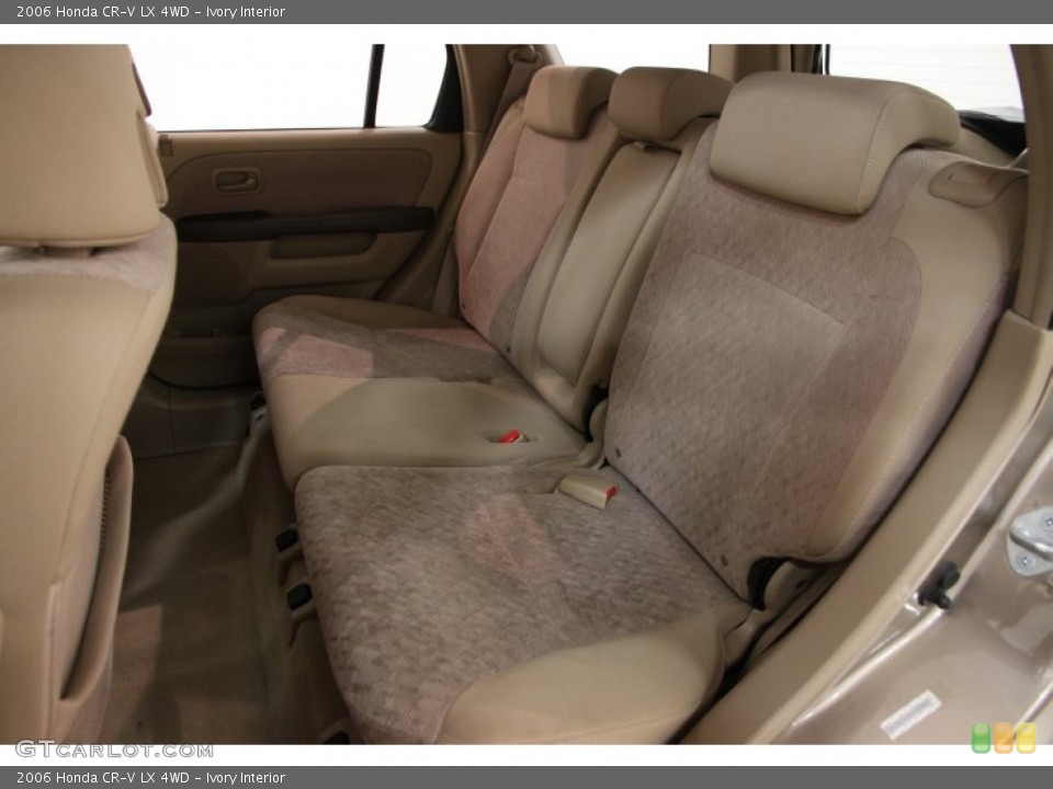 Ivory Interior Rear Seat for the 2006 Honda CR-V LX 4WD #101778204