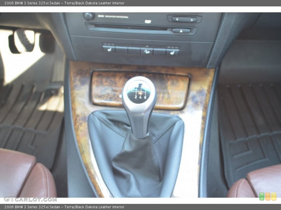 Terra/Black Dakota Leather Interior Transmission for the 2006 BMW 3 Series 325xi Sedan #101797147