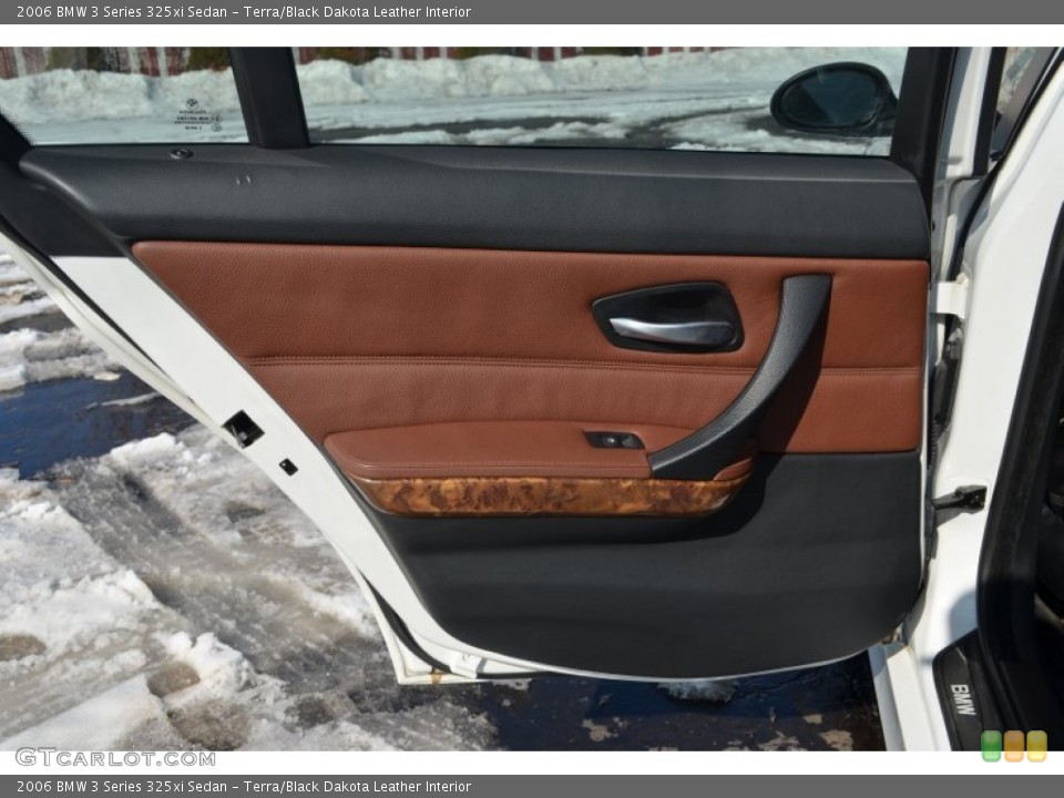 Terra/Black Dakota Leather Interior Door Panel for the 2006 BMW 3 Series 325xi Sedan #101797230