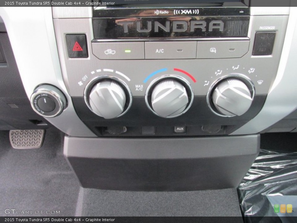 Graphite Interior Controls for the 2015 Toyota Tundra SR5 Double Cab 4x4 #101824160