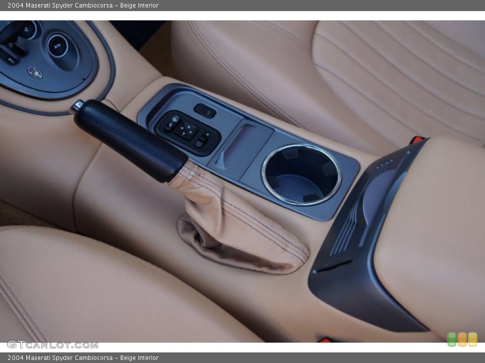 Beige Interior Controls for the 2004 Maserati Spyder Cambiocorsa #101893326