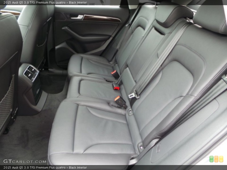 Black Interior Rear Seat for the 2015 Audi Q5 3.0 TFSI Premium Plus quattro #101896119