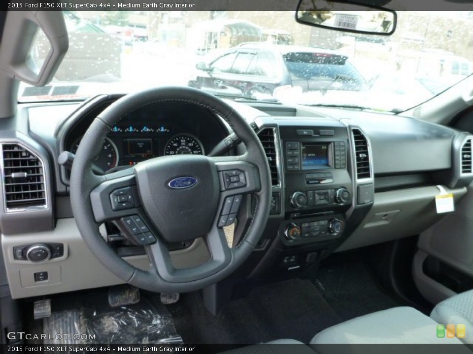 Medium Earth Gray Interior Dashboard for the 2015 Ford F150 XLT SuperCab 4x4 #101908999