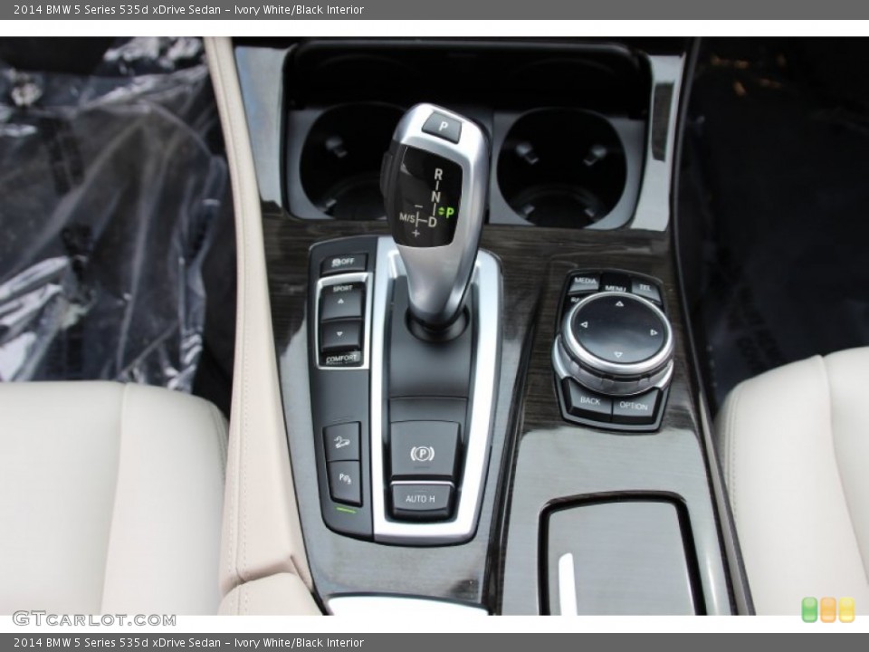 Ivory White/Black Interior Transmission for the 2014 BMW 5 Series 535d xDrive Sedan #101909657
