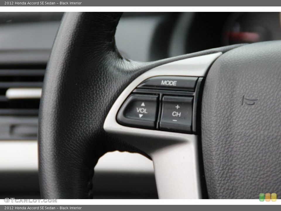 Black Interior Controls for the 2012 Honda Accord SE Sedan #101915001