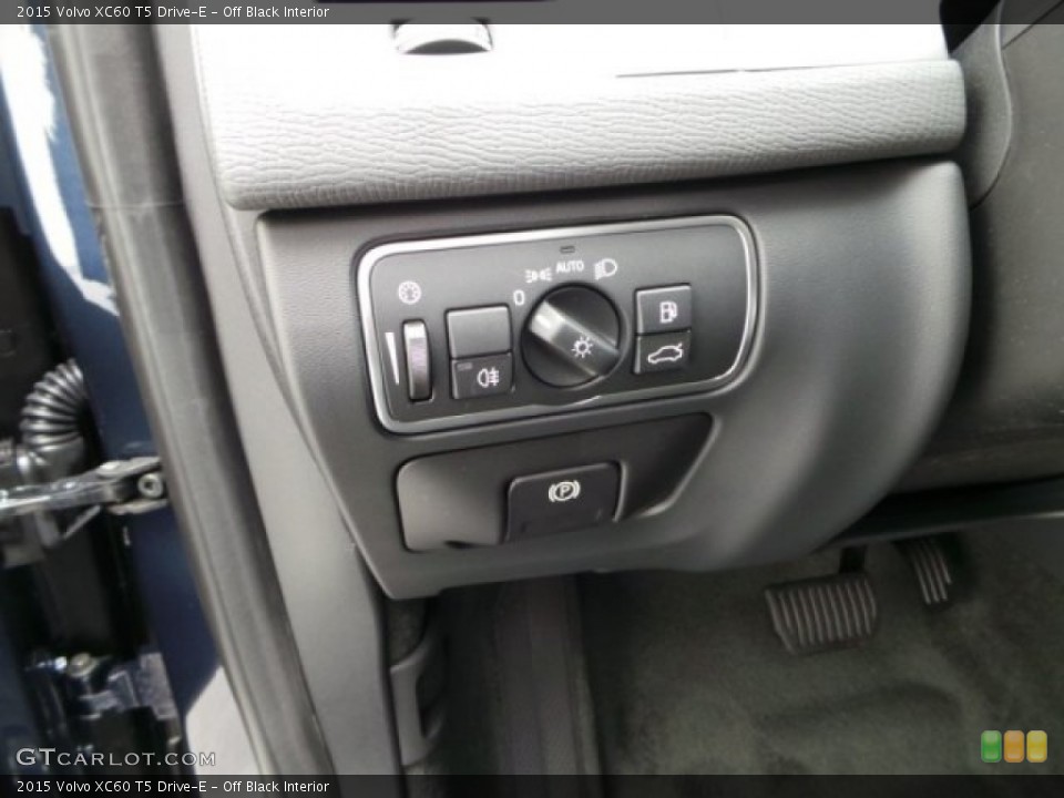 Off Black Interior Controls for the 2015 Volvo XC60 T5 Drive-E #101923517