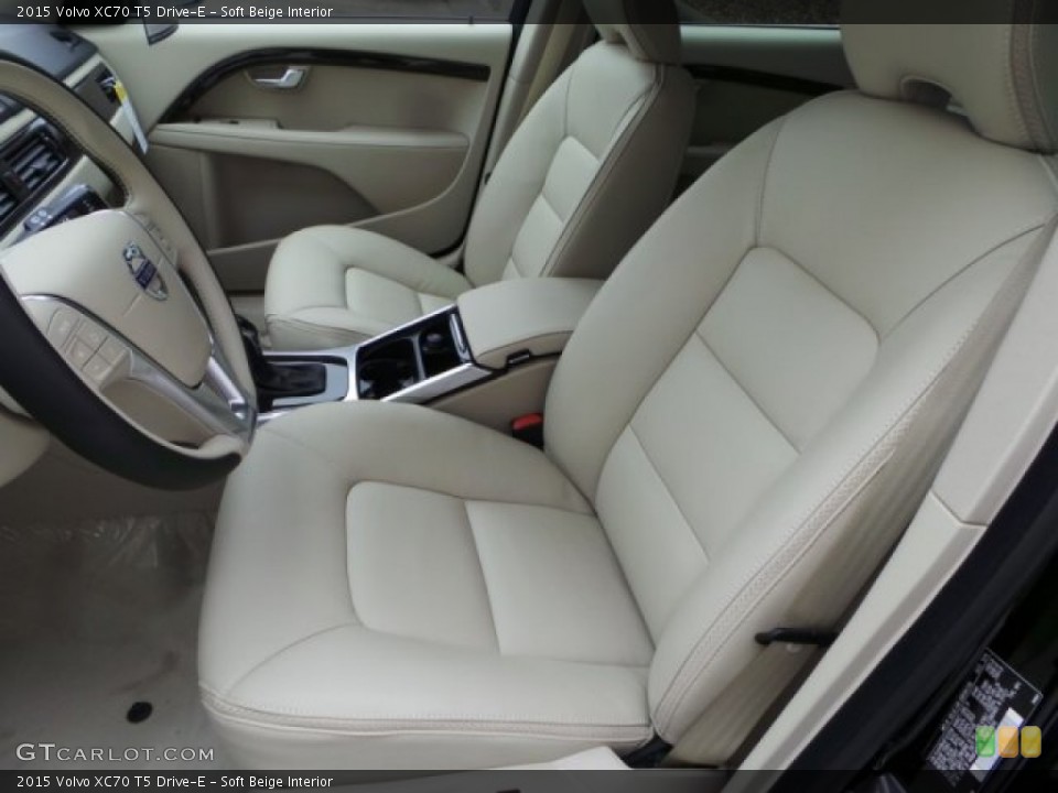 Soft Beige Interior Front Seat for the 2015 Volvo XC70 T5 Drive-E #101927105