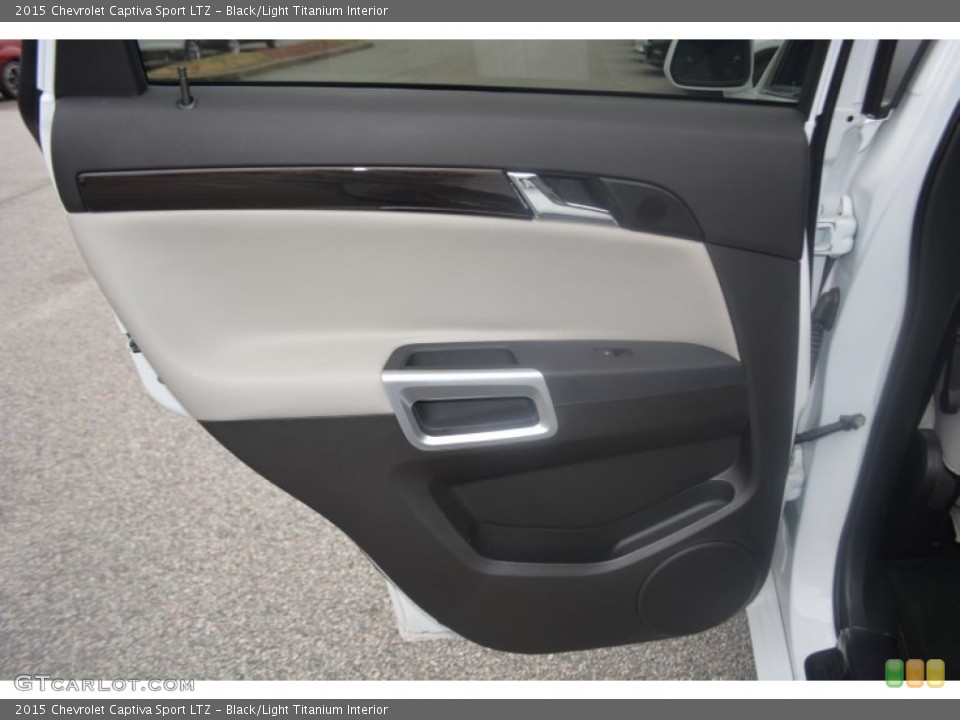 Black/Light Titanium Interior Door Panel for the 2015 Chevrolet Captiva Sport LTZ #101927942