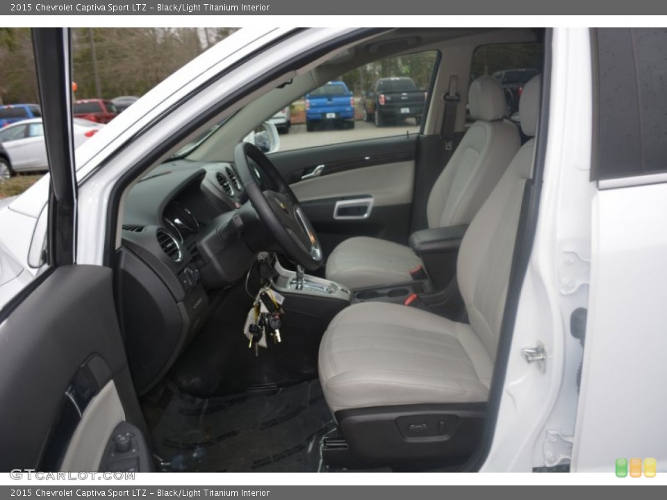 Black/Light Titanium Interior Photo for the 2015 Chevrolet Captiva Sport LTZ #101928050