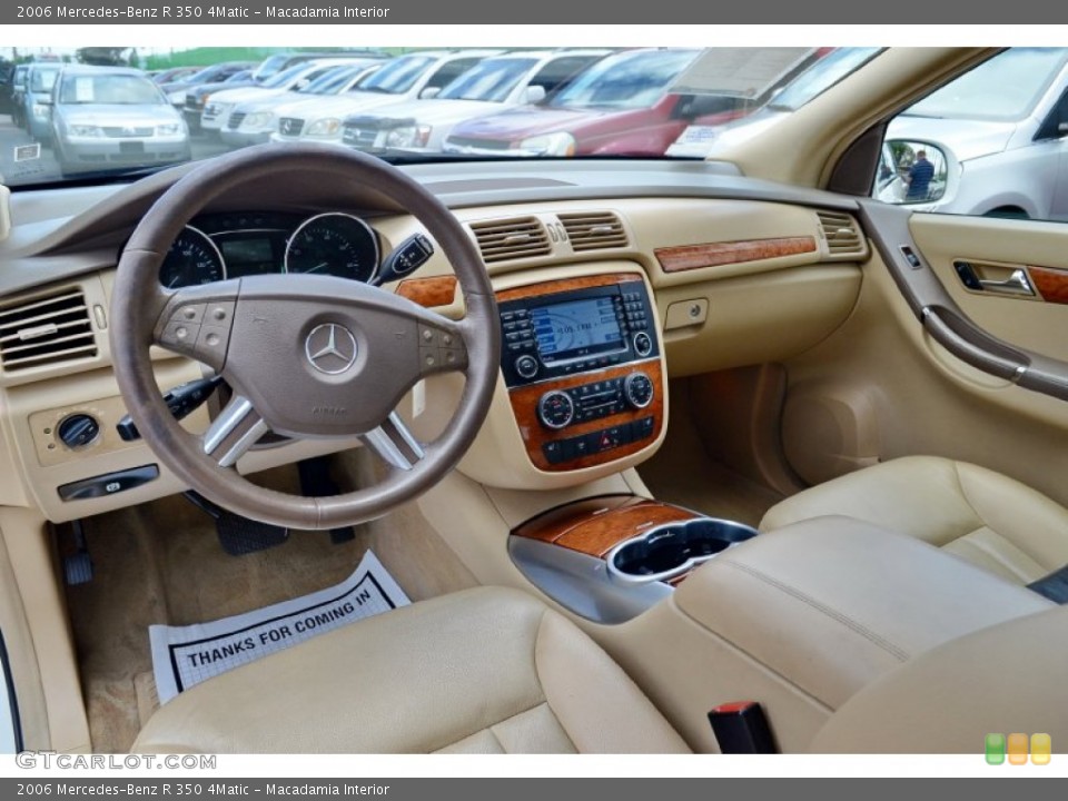 Macadamia Interior Prime Interior for the 2006 Mercedes-Benz R 350 4Matic #101932664