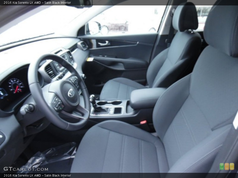 Satin Black Interior Photo for the 2016 Kia Sorento LX AWD #101936687