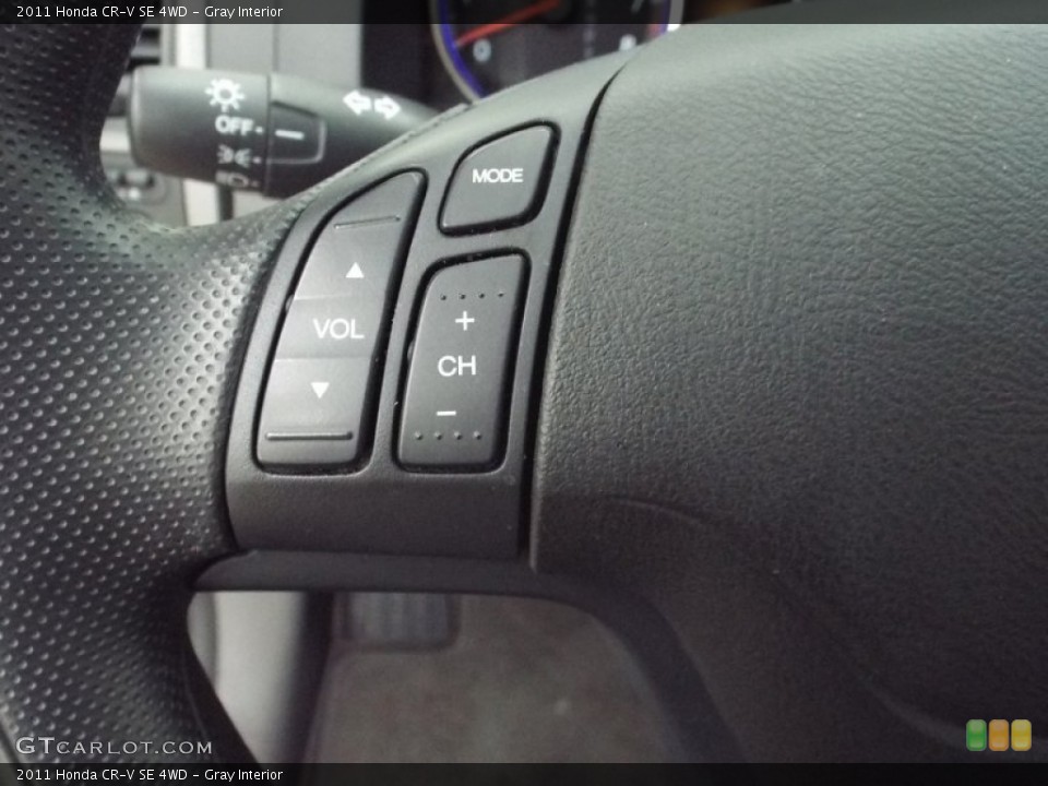 Gray Interior Controls for the 2011 Honda CR-V SE 4WD #101959658