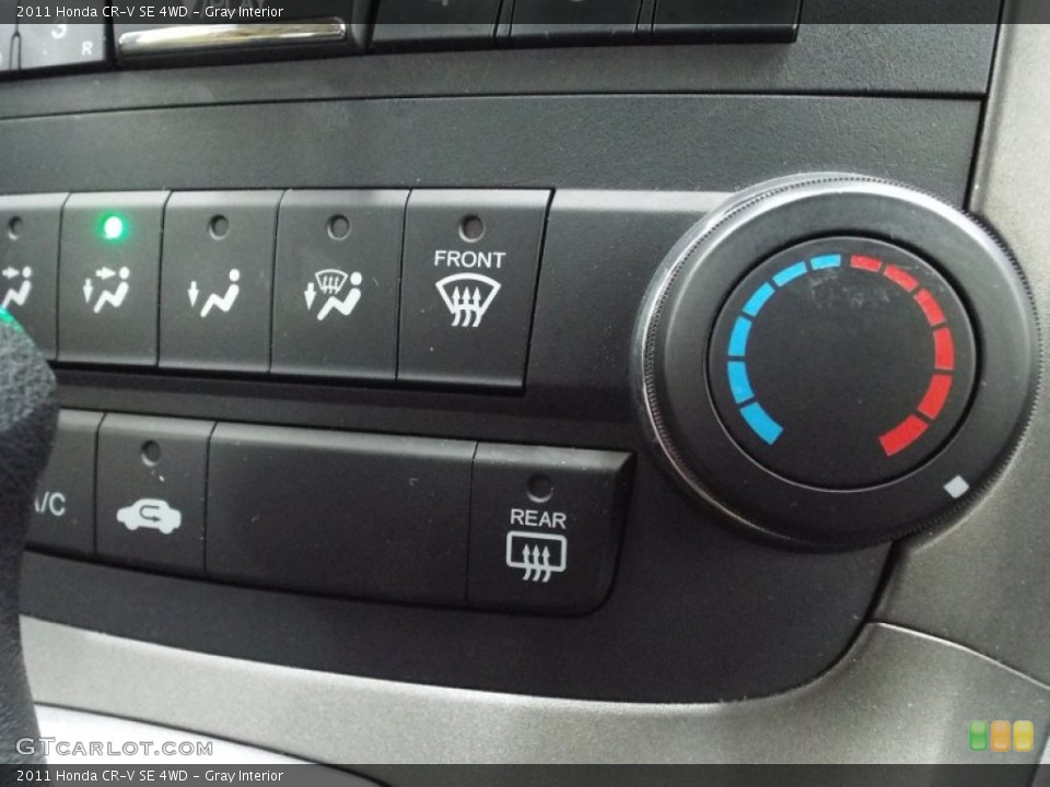 Gray Interior Controls for the 2011 Honda CR-V SE 4WD #101959947