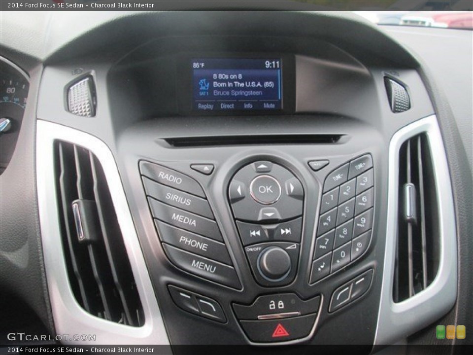 Charcoal Black Interior Controls for the 2014 Ford Focus SE Sedan #101960897
