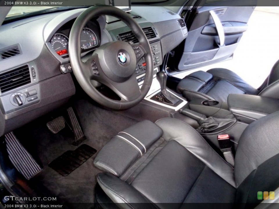 Black Interior Photo for the 2004 BMW X3 3.0i #101970095