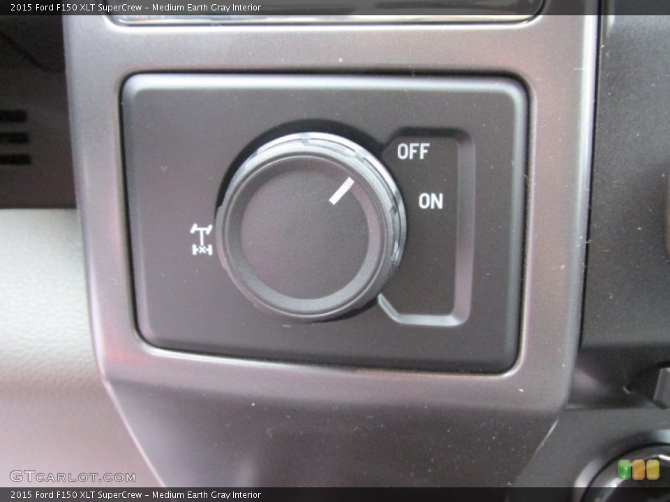 Medium Earth Gray Interior Controls for the 2015 Ford F150 XLT SuperCrew #101989748