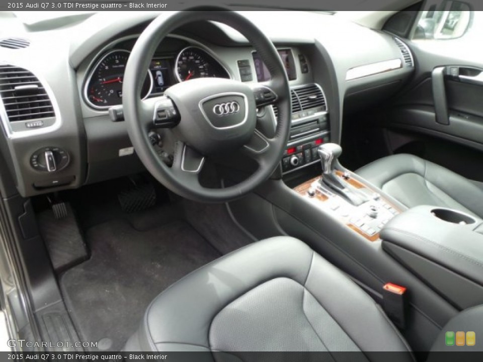 Black 2015 Audi Q7 Interiors