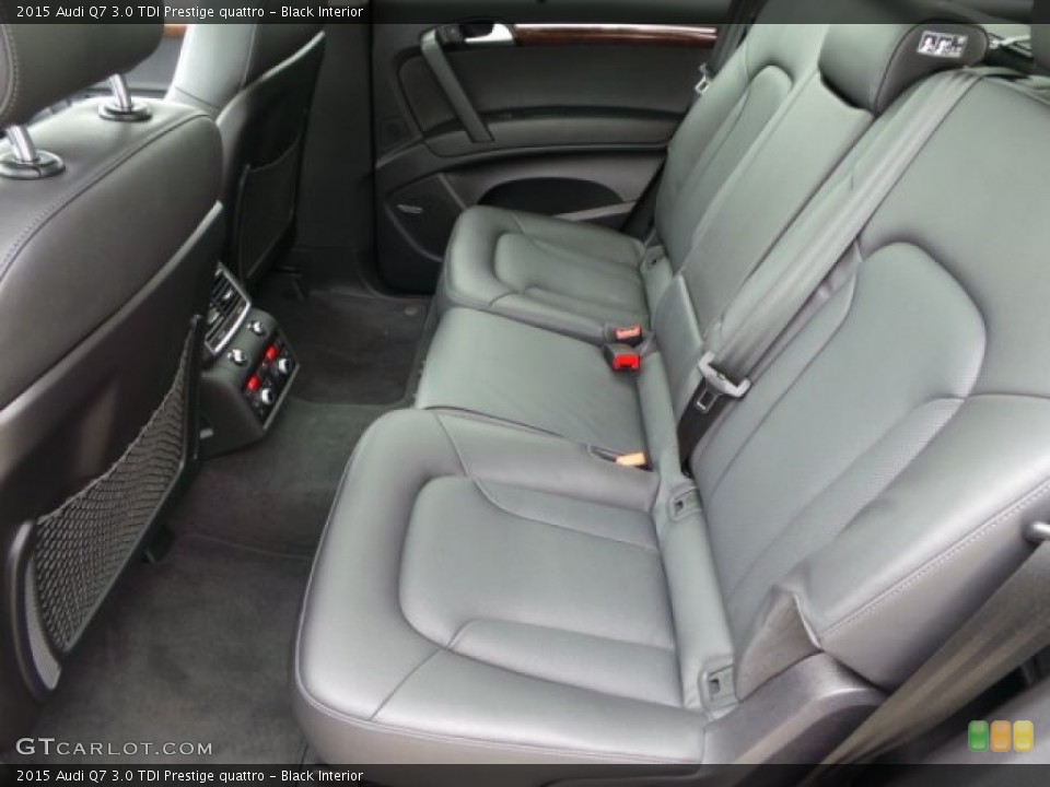 Black Interior Rear Seat for the 2015 Audi Q7 3.0 TDI Prestige quattro #102003401