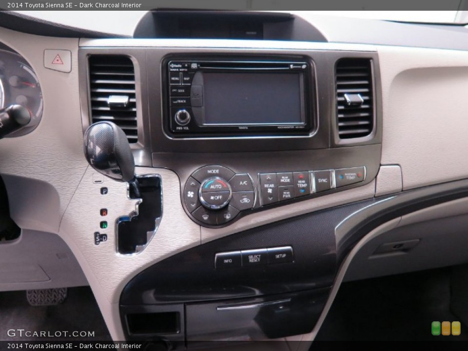 Dark Charcoal Interior Controls for the 2014 Toyota Sienna SE #102009317