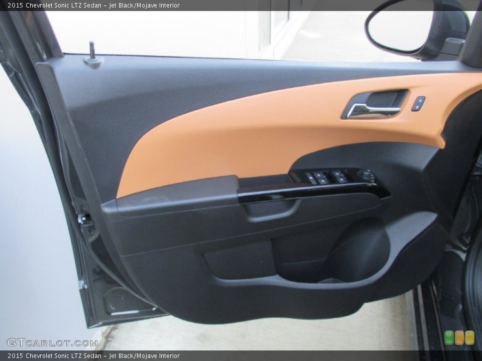 Jet Black/Mojave Interior Door Panel for the 2015 Chevrolet Sonic LTZ Sedan #102051562